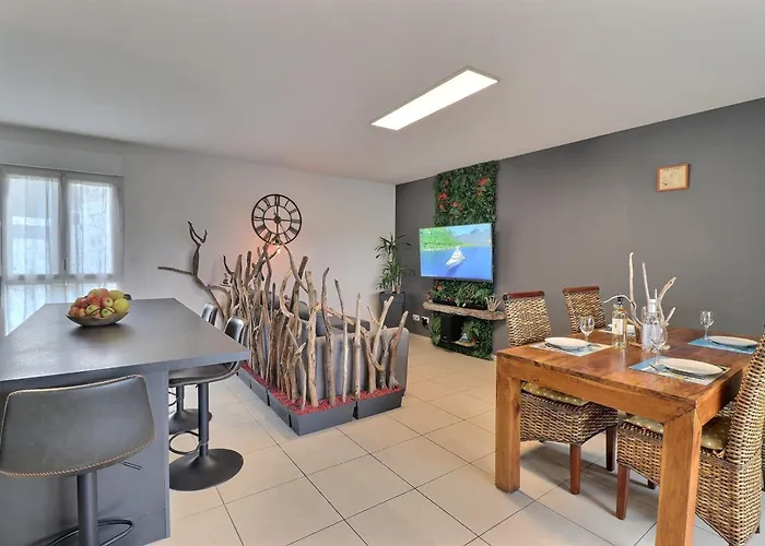 Tropical Escape - Mountain View & Terrace Apartament